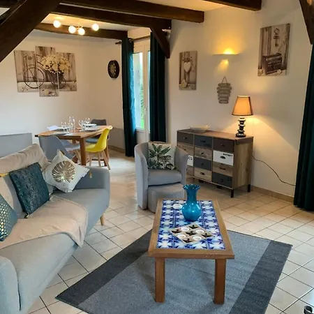 Holiday home Un Doux Refuge A La *